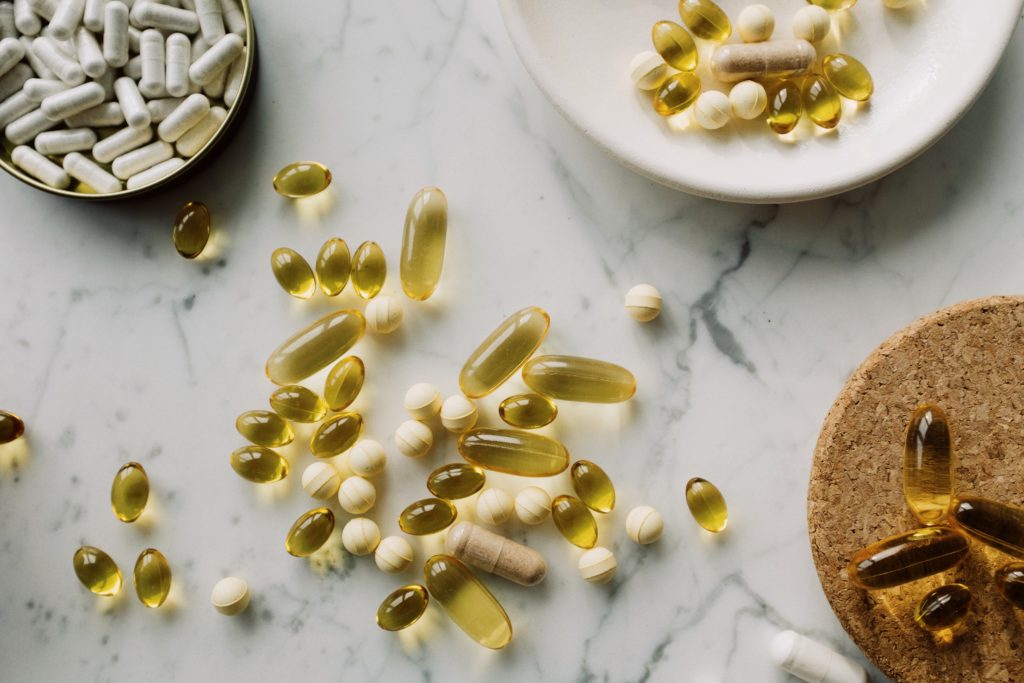 Vitamin D, Magnesium, Vitamin B12 benefits